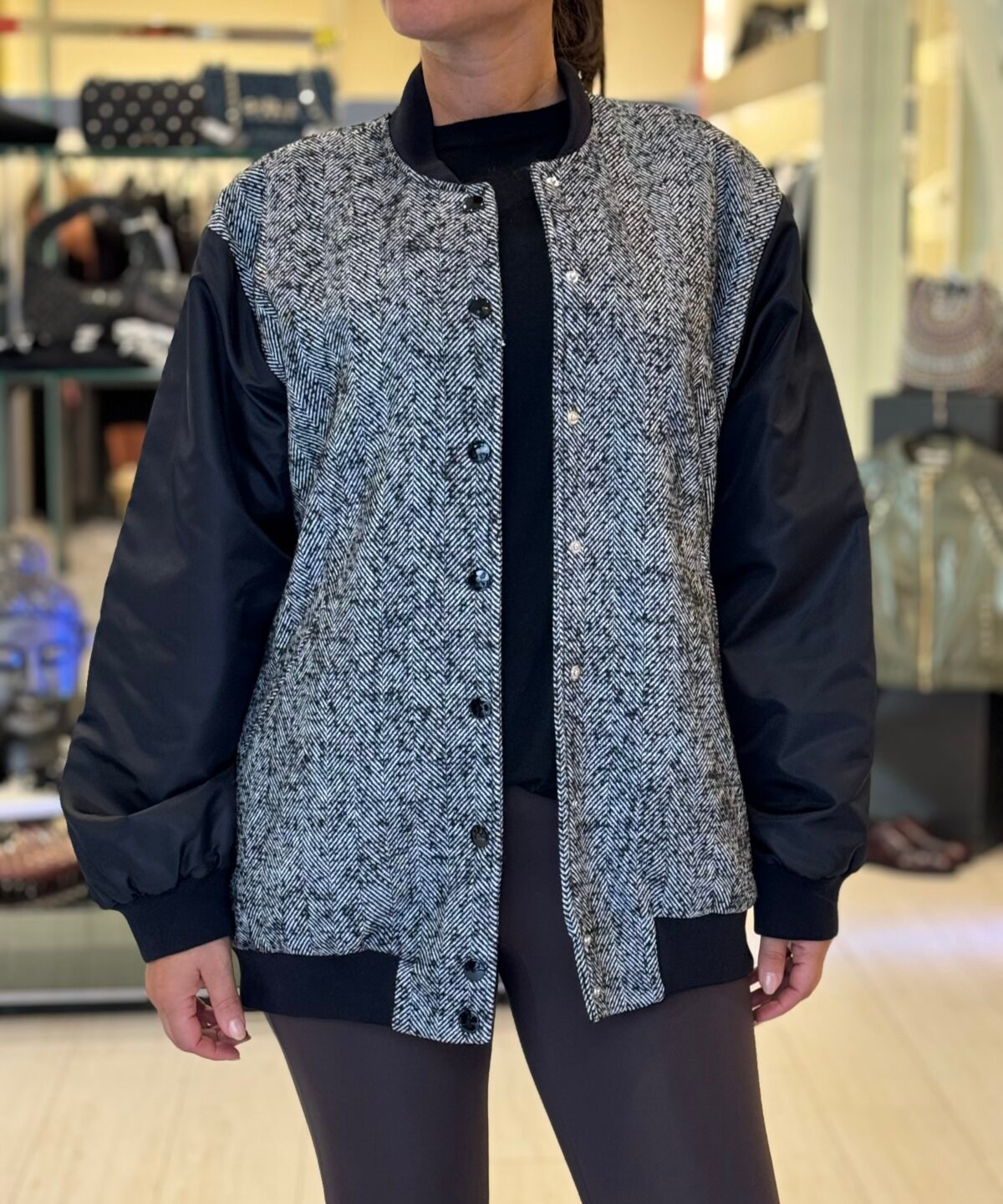 BOMBER LUNGO IN PANNO SPINATO CON MANICHE IN NYLON - GAELLE