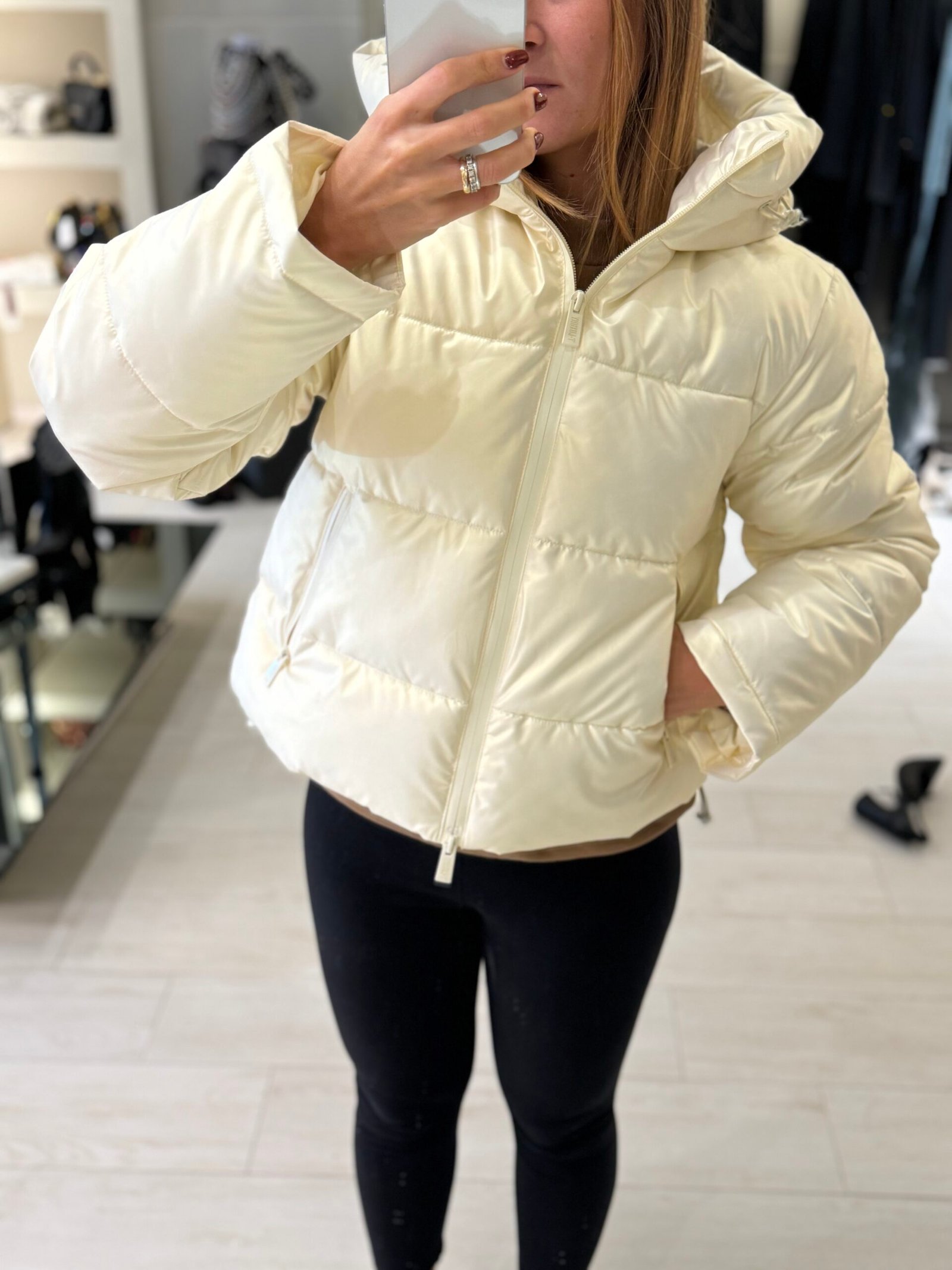 Giubbino latte trash and Luxury 1