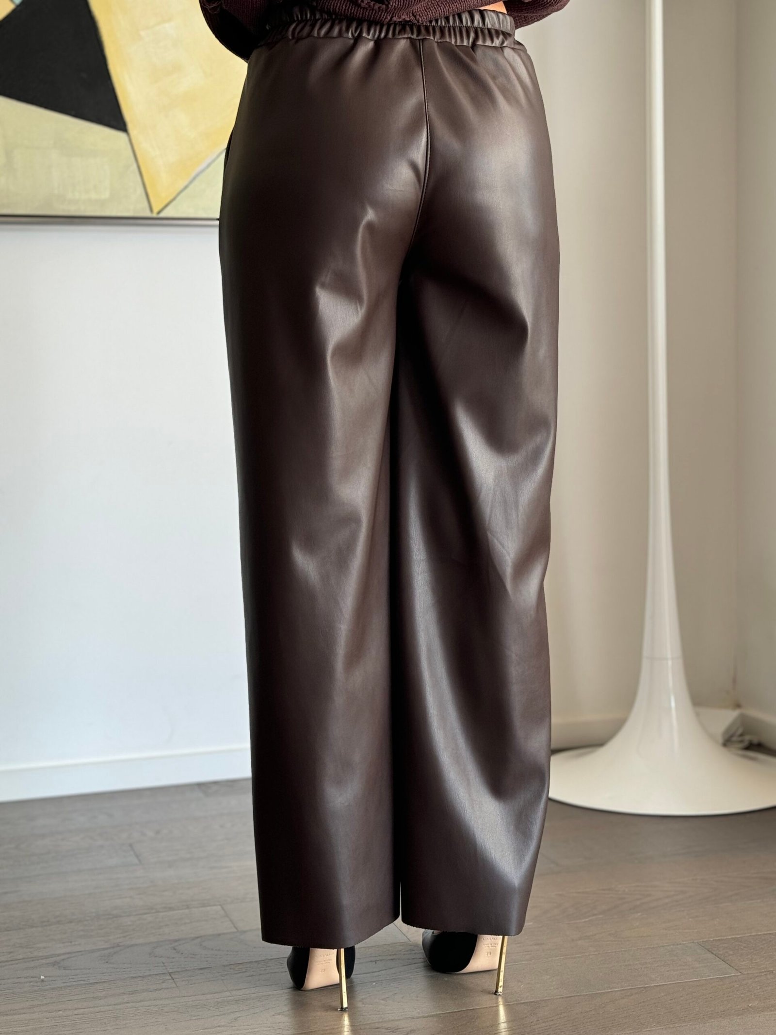 Pantalone ecopelle marrone 2