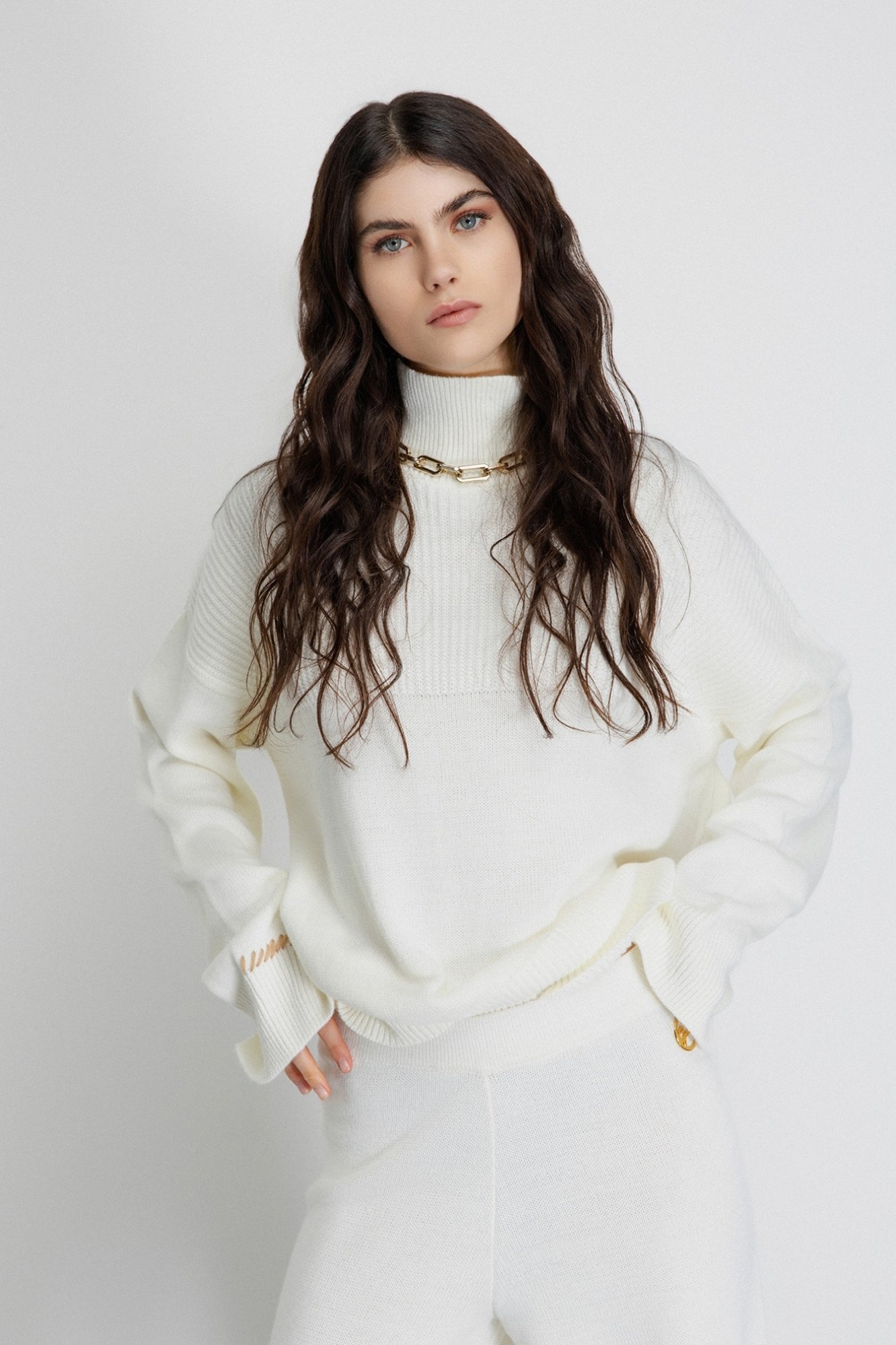 Pullover In Maglia Rasata • Burro - Gaëlle Paris 3